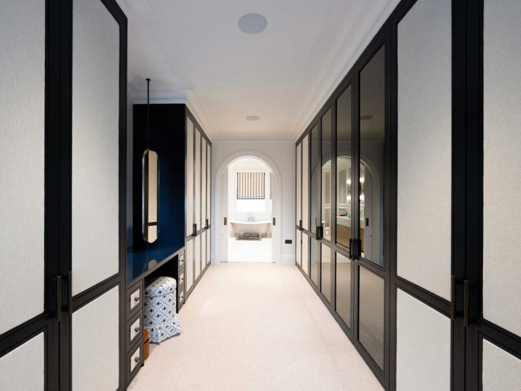 DressingRooms10 image