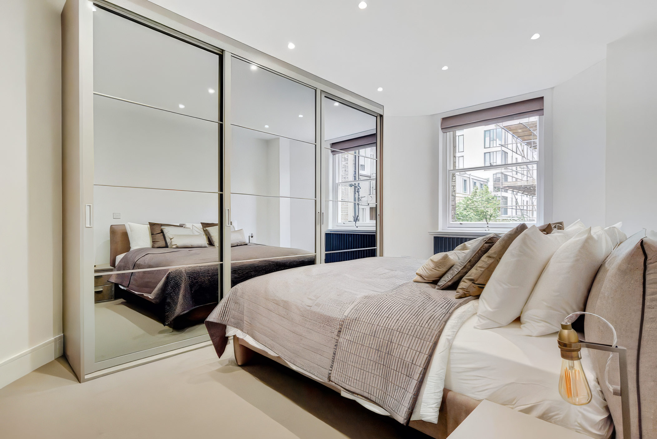 bespoke sliding door wardrobes