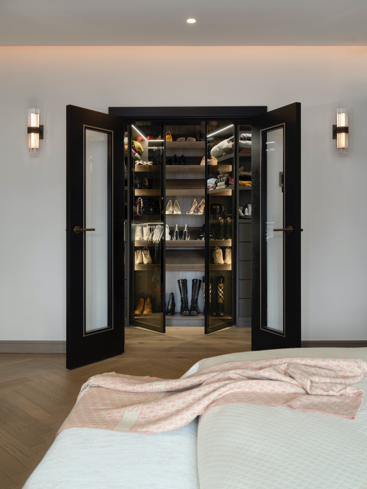 Reflex Loft Dressing Room